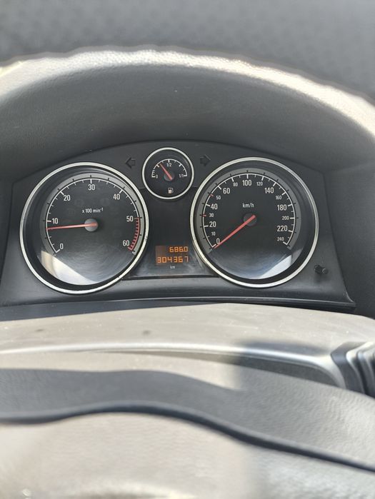 Opel astra h 1,7 cdti