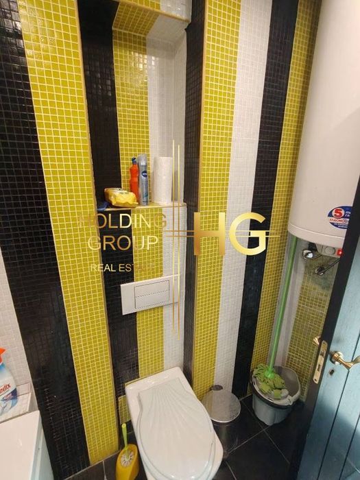 Продава се Тристаен апартамент в Варна, Левски - 144 кв.м за 1702 €/кв.м - Снимка #10