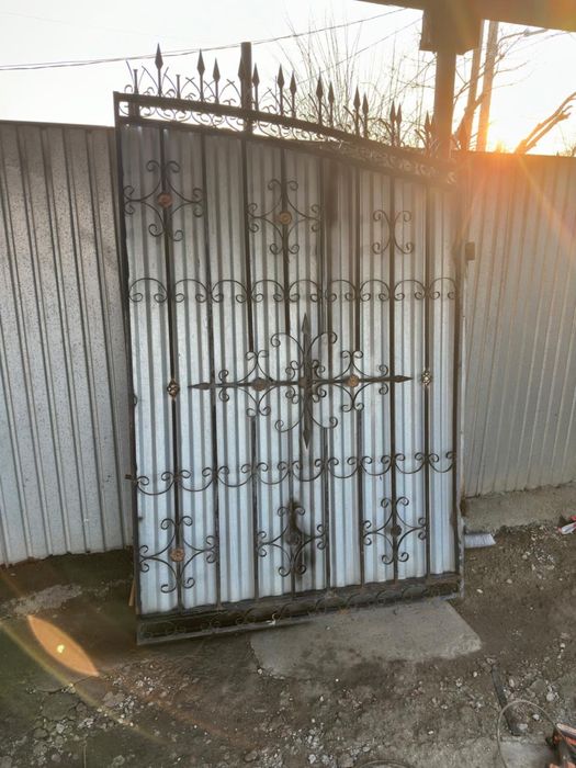 Продам распашные ворота