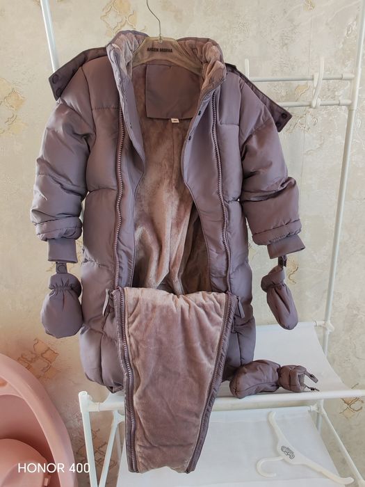 Продам зимний комбинезон.