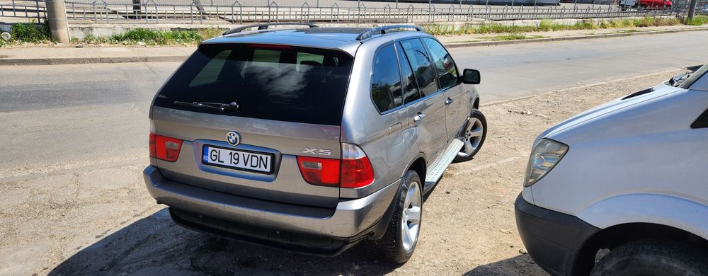 Vând Bmw X5, e53 facelift accept variante