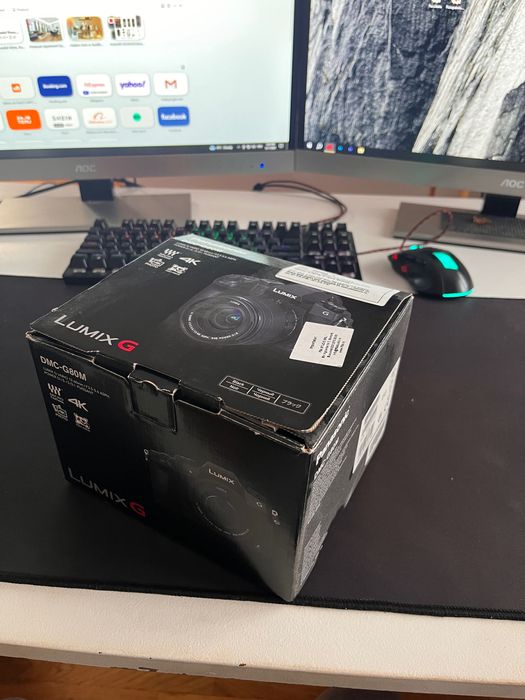 Vând urgent Panasonic LUMIX G80 Vlog Kit