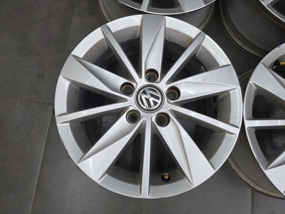 Джанти 15 - Volkswagen Golf,  Caddy,  Touran