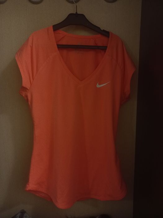 Тениска Nike DRI-Fit