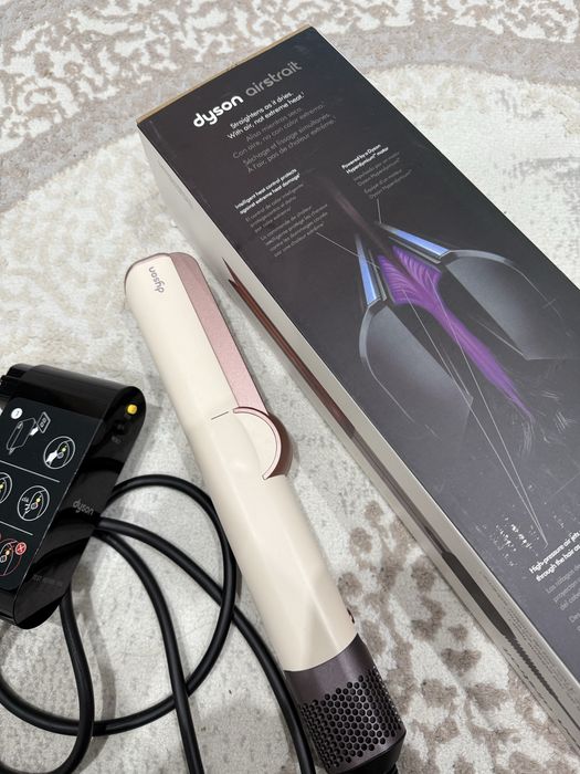 Дайсон утюжок-фен