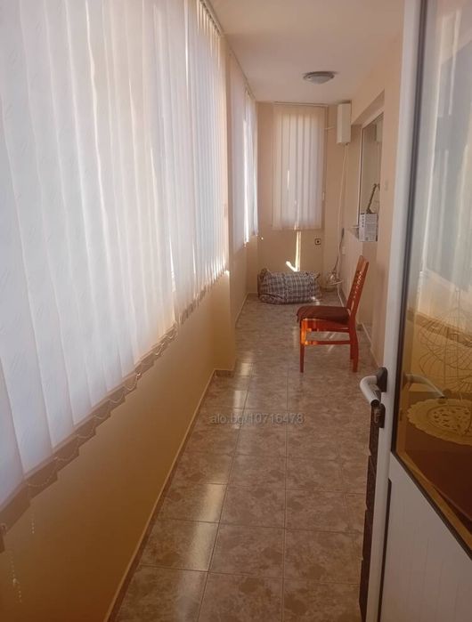 Двустаен панелен апартамент в гр. Бургас,  ж.к. Меден рудник