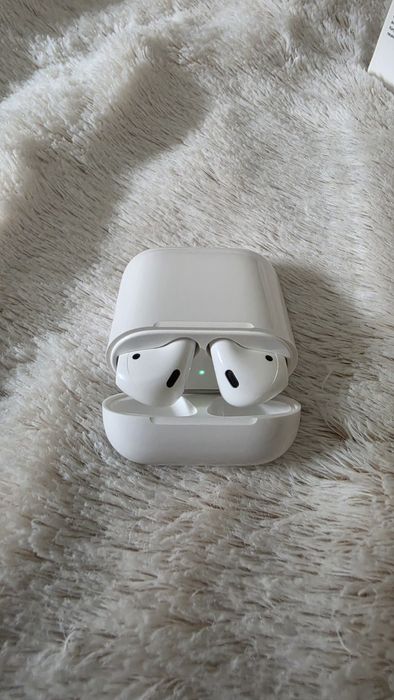 Vand casti Apple AirPods 2