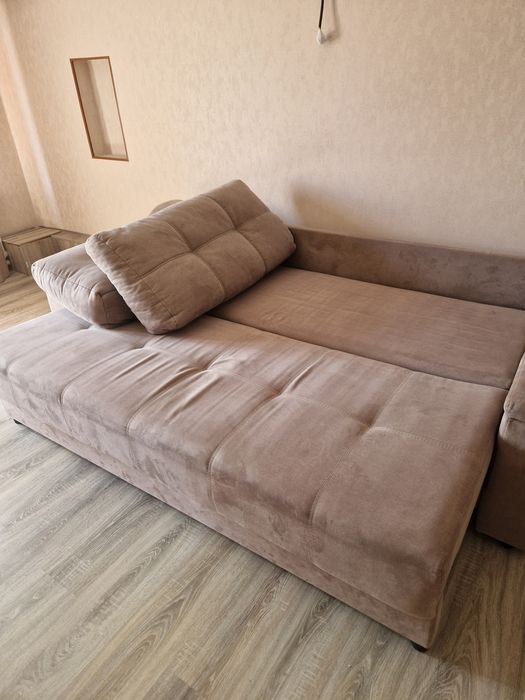Продам диван в отличном состоянии б/у