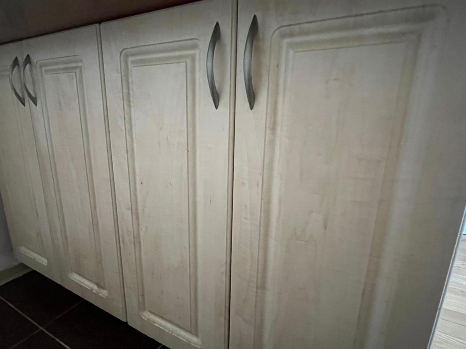 Продаю кухонный шкаф