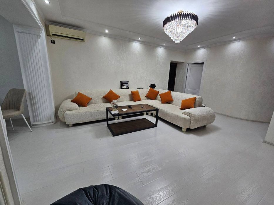 Юнусабадский р-н Ц-6, 4/2/4