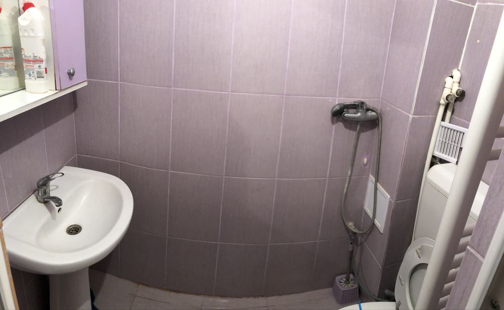 Apartament 3 camere de vânzare CARACAL/OLT (centrală proprie)