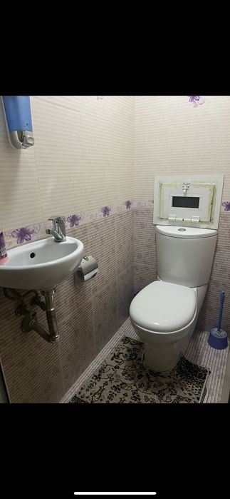 Продается  Своя  3 комнатная в сергели 2 под офис цена 110.000