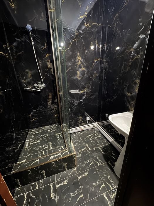 Narxidan otib beraman kelishtirib 9 chi maktab oldida