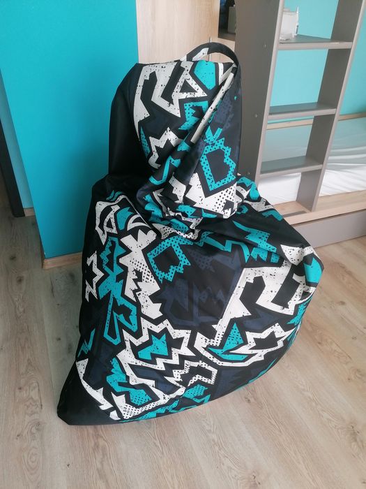 Барбарони тип ябълка и круша