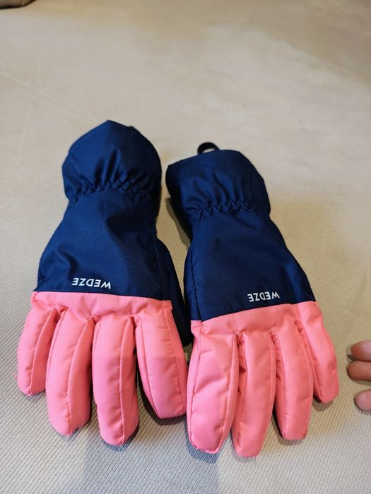 Ръкавици за зимни спортове за момиче