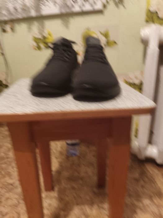 Мужские кроссовки.