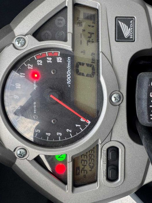 se vinde motocicleta Honda Hornet CB600 F 2007