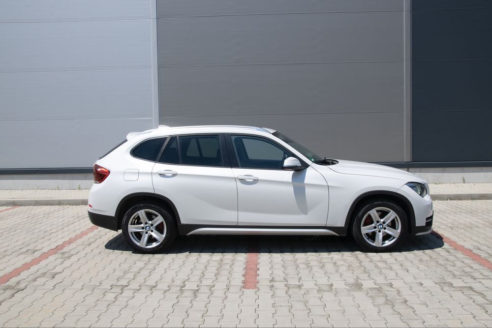BMW X1 2015 — imagine 3
