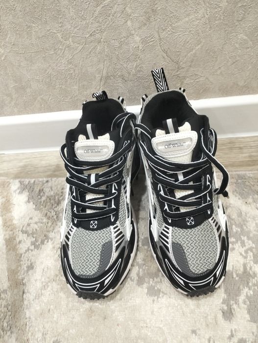 Кросовки Off white