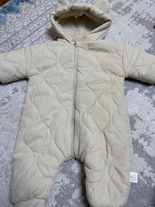 Продам демисезонный комбинезон