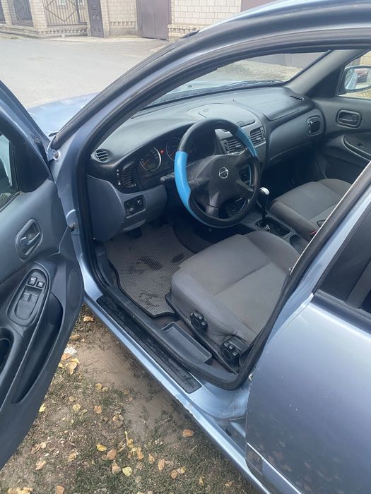 Nissan almera n16