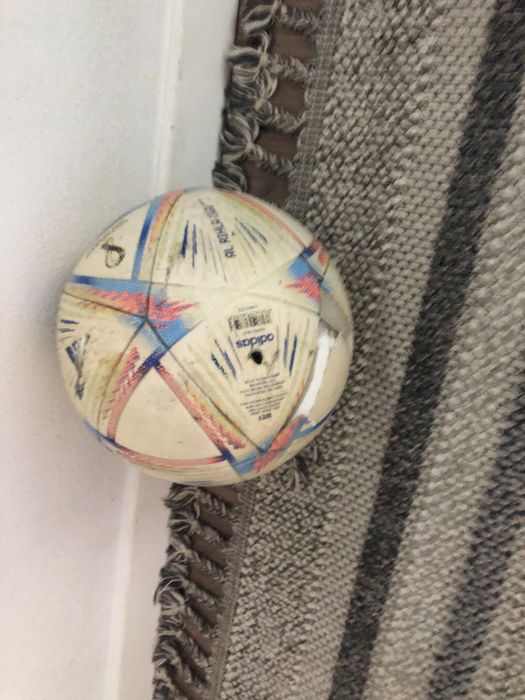 vand mingi de fotbal