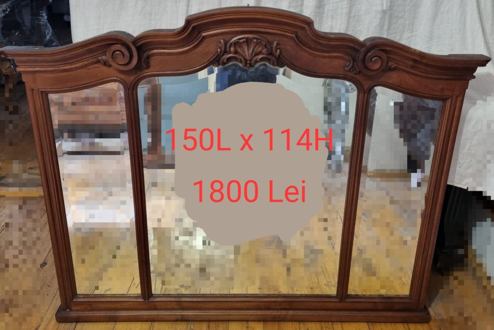 Oglinda de perete cu rama din lemn masiv sculptat