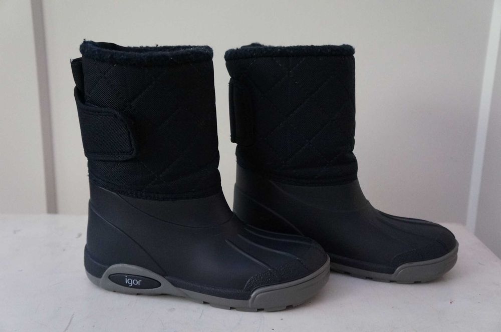 Топли зимни апрески ботуши IGOR, 33/34 номер, отлично състояние