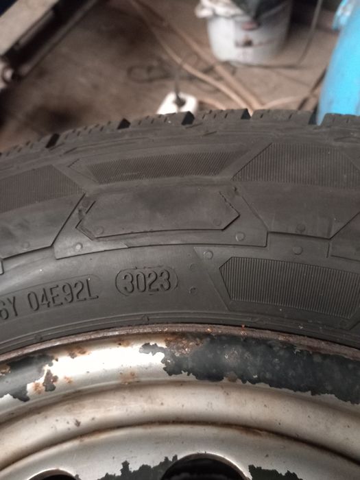 Anvelope de iarna 205 65 16C