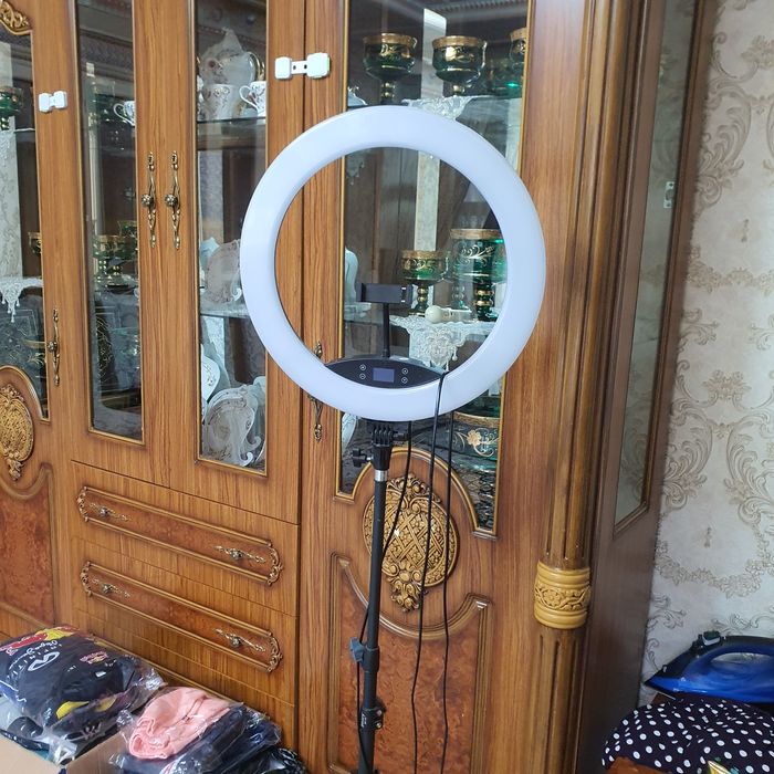 Shtativ lampasi bilan Jmary firma sfati zo'r yengi.