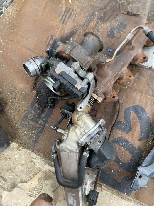 Турбо с изпускателен колектор Бмв ф10 520д 184кс  n47 bmw f10 f11