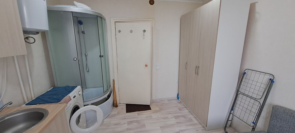 Сдам комнату на Колхозке!