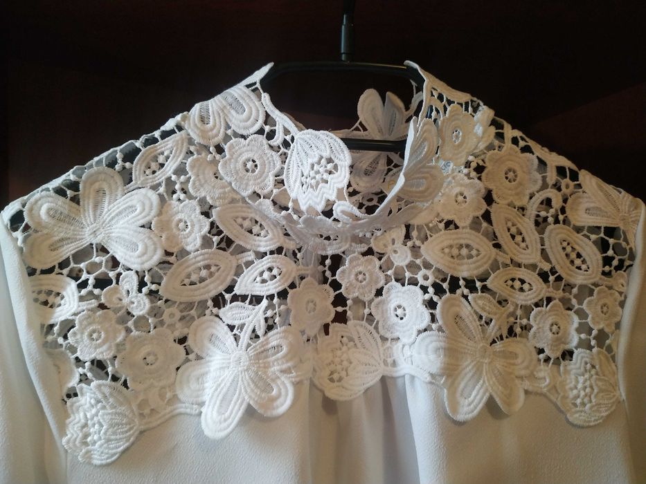 Блузка с кружевом Alessa W. Collection, как новая, р. 38/12/46