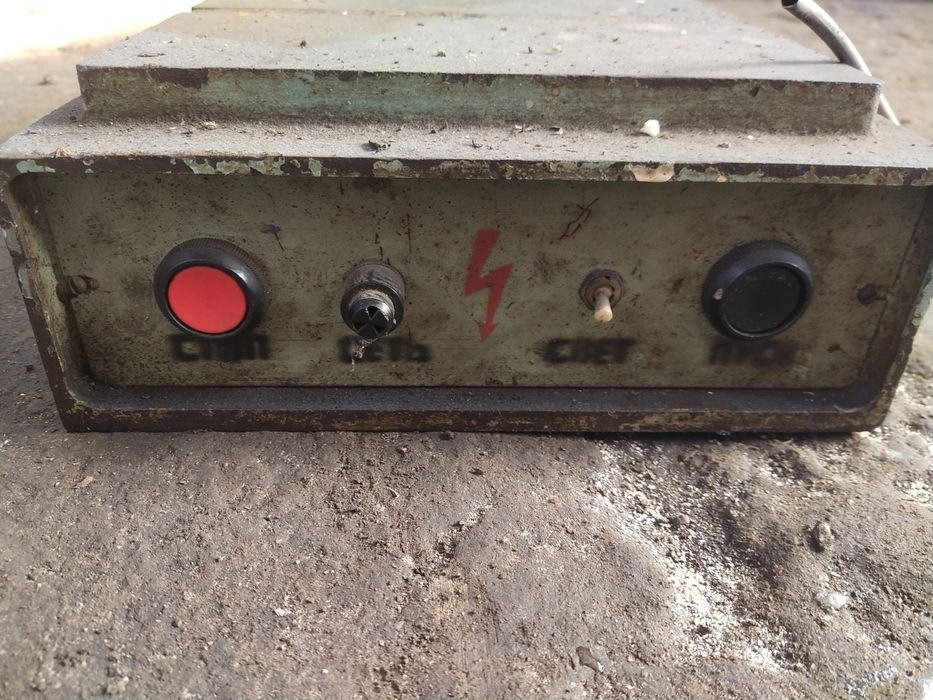 Продам сверлильный станок на 380