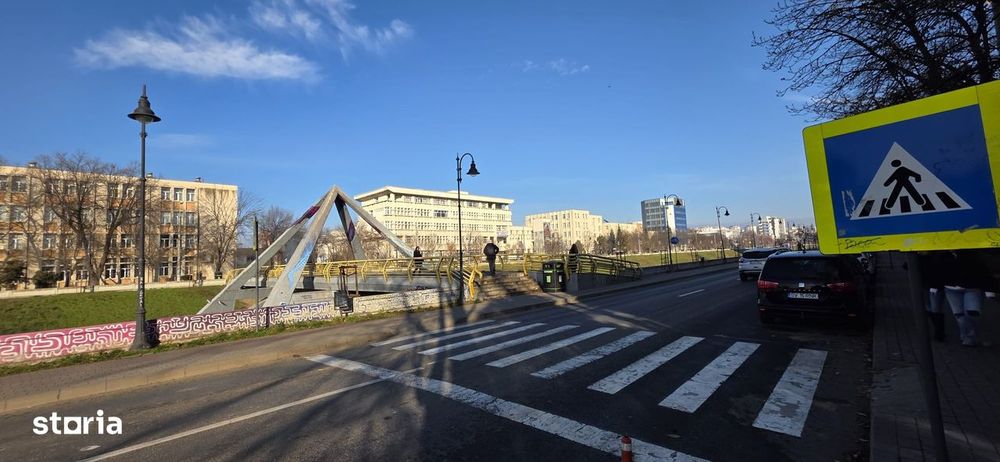 Splai Bahlui, apartament 3 camere, 2 balcoane, etaj 1