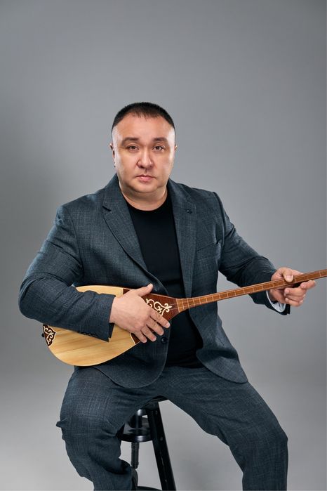 Тамада, асаба Рустем