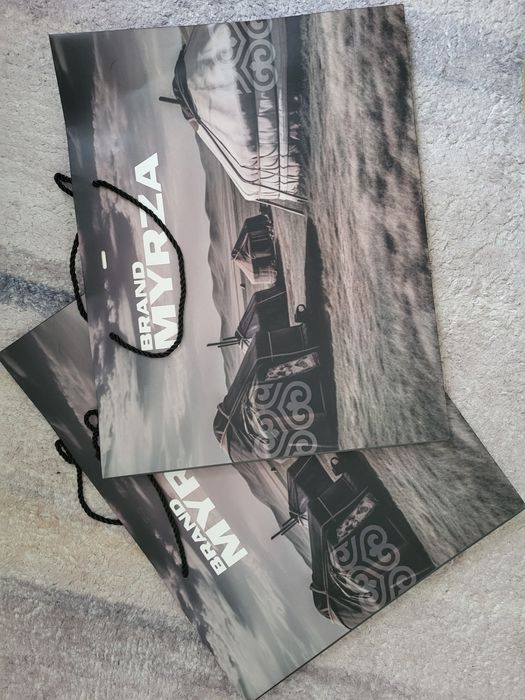 Жаңа жұп шапан сатылады