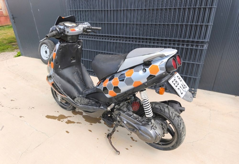 Aprilia SR-150 2t