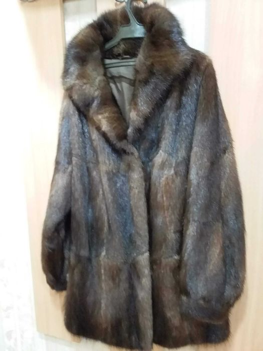 Полушубок ондатровый, пальто осеннее
