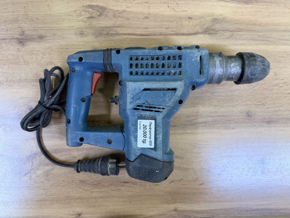 Перфораторы (2 шт) — рабочие, мощные, недорого