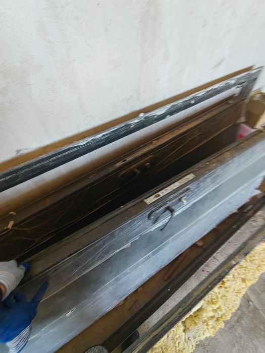 Дверь входная б/у