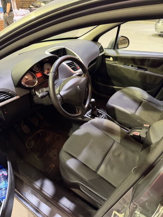 Peugeot 1.4 HDI 2011г