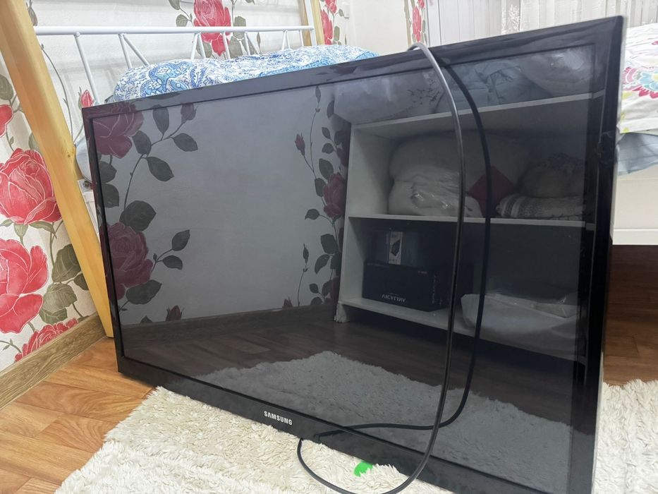 Телевизор Samsung