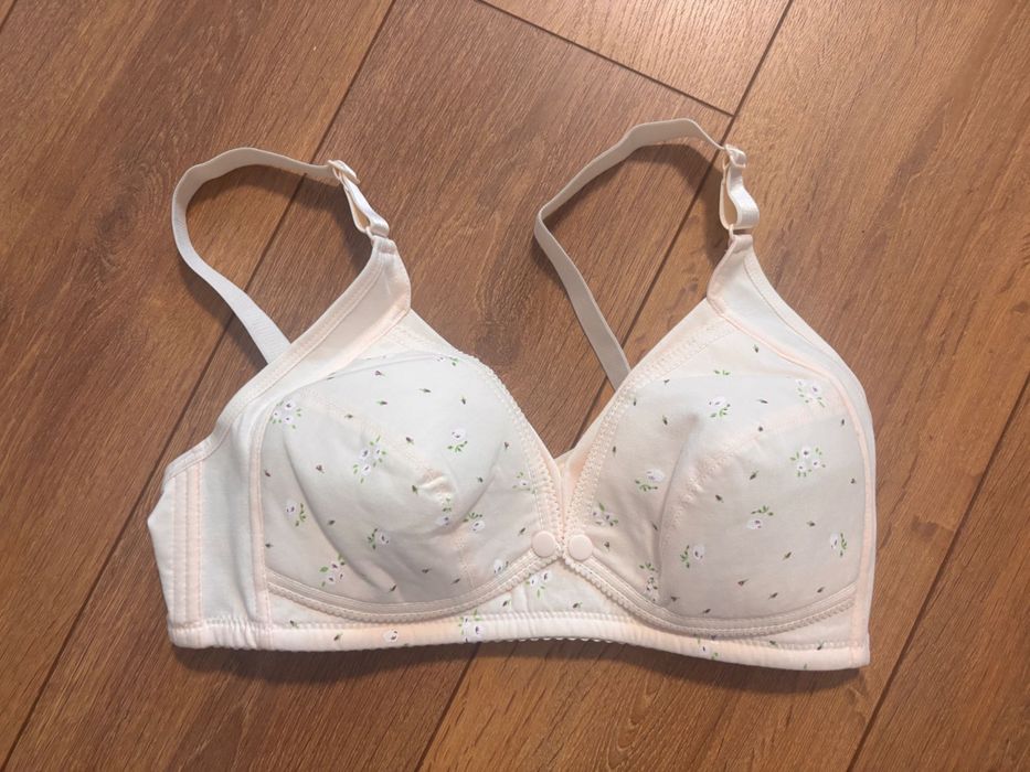 Сутиен за кърмачки размер М НОВ