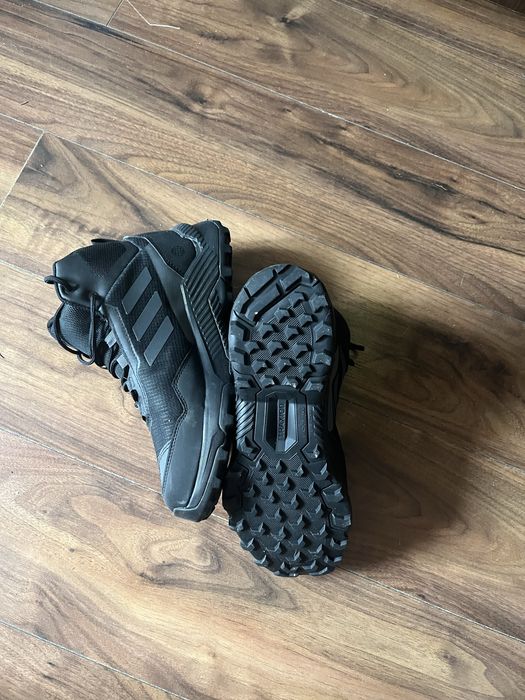 Ghete Adidas TERREX.