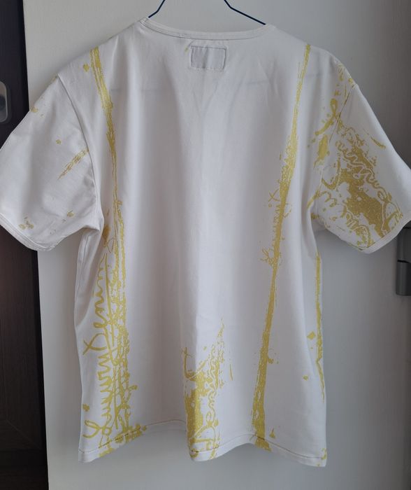 Vând tricou de damă