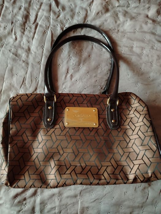 Дамска чанта - нови и като нови