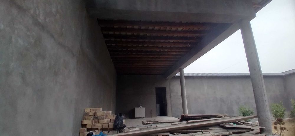 Продам Евродом Туркмахалля улКодирия 3уровня 6соток 8комнат