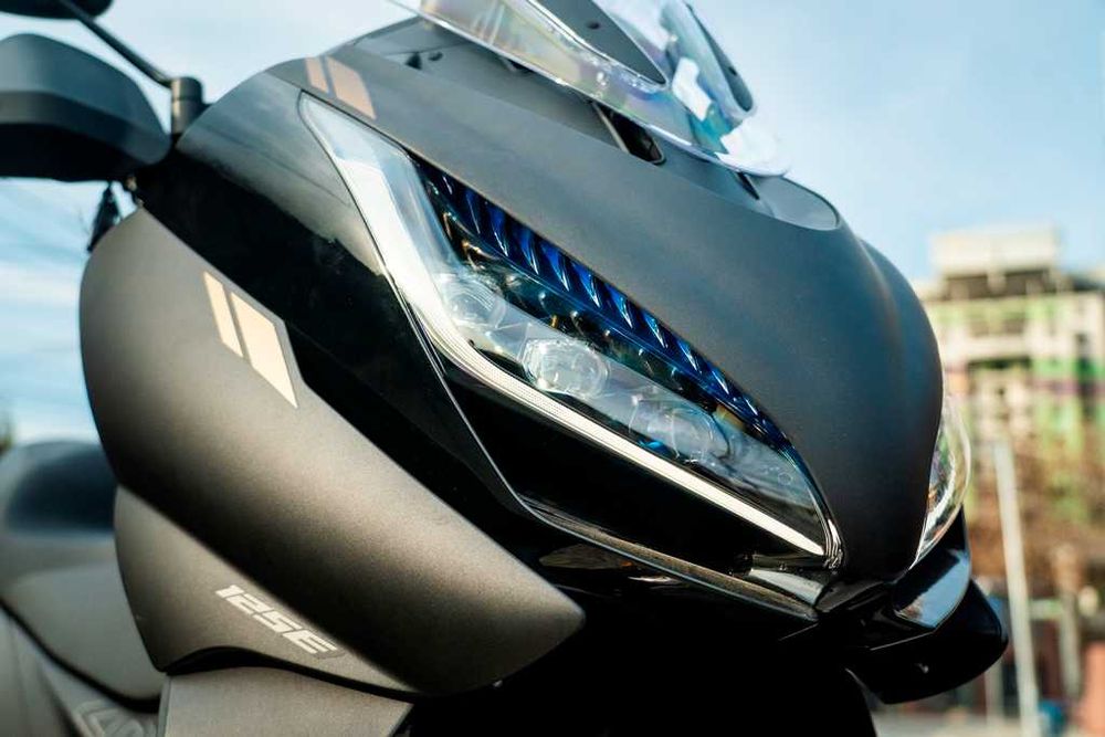 Maxiscuter Daytona Zontes E125 ABS, - Permis B, comod, '' Rate ''