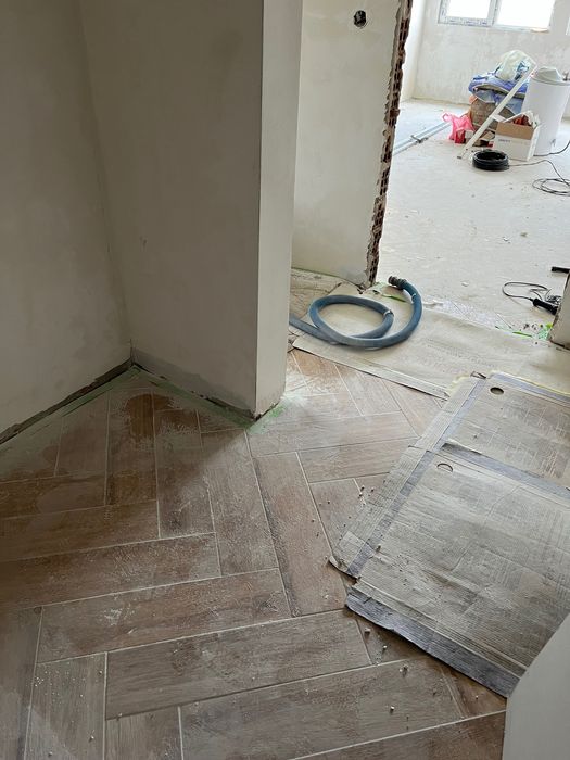 Продава се Тристаен апартамент в Плевен, Идеален център - 92 кв.м за 1544 €/кв.м - Снимка #14